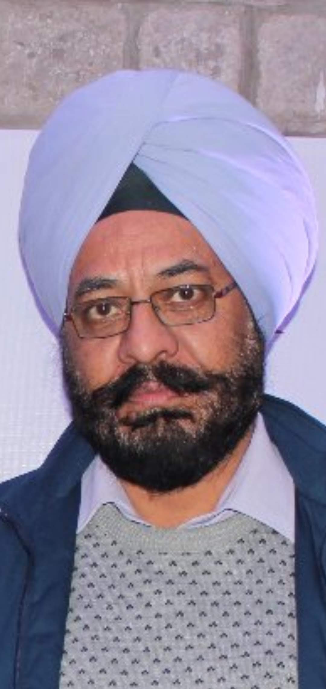 0 Dr. Manjit Singh